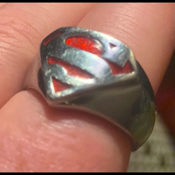 Superman S ring - Picture 2 of 4